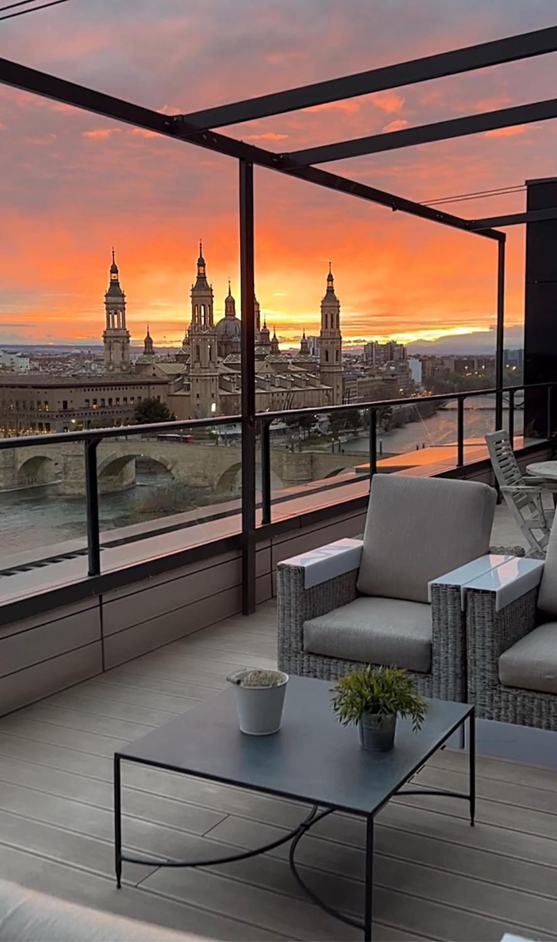 Ático mejores vistas al Pilar jacuzzi y garaje Saragoça Exterior foto